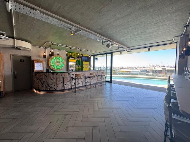 1 Bedroom Property for Sale in Woodstock Western Cape